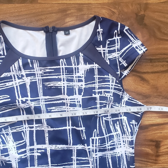 Amazon brand BodyCon blue and white dress size medium - Picture 3 of 11